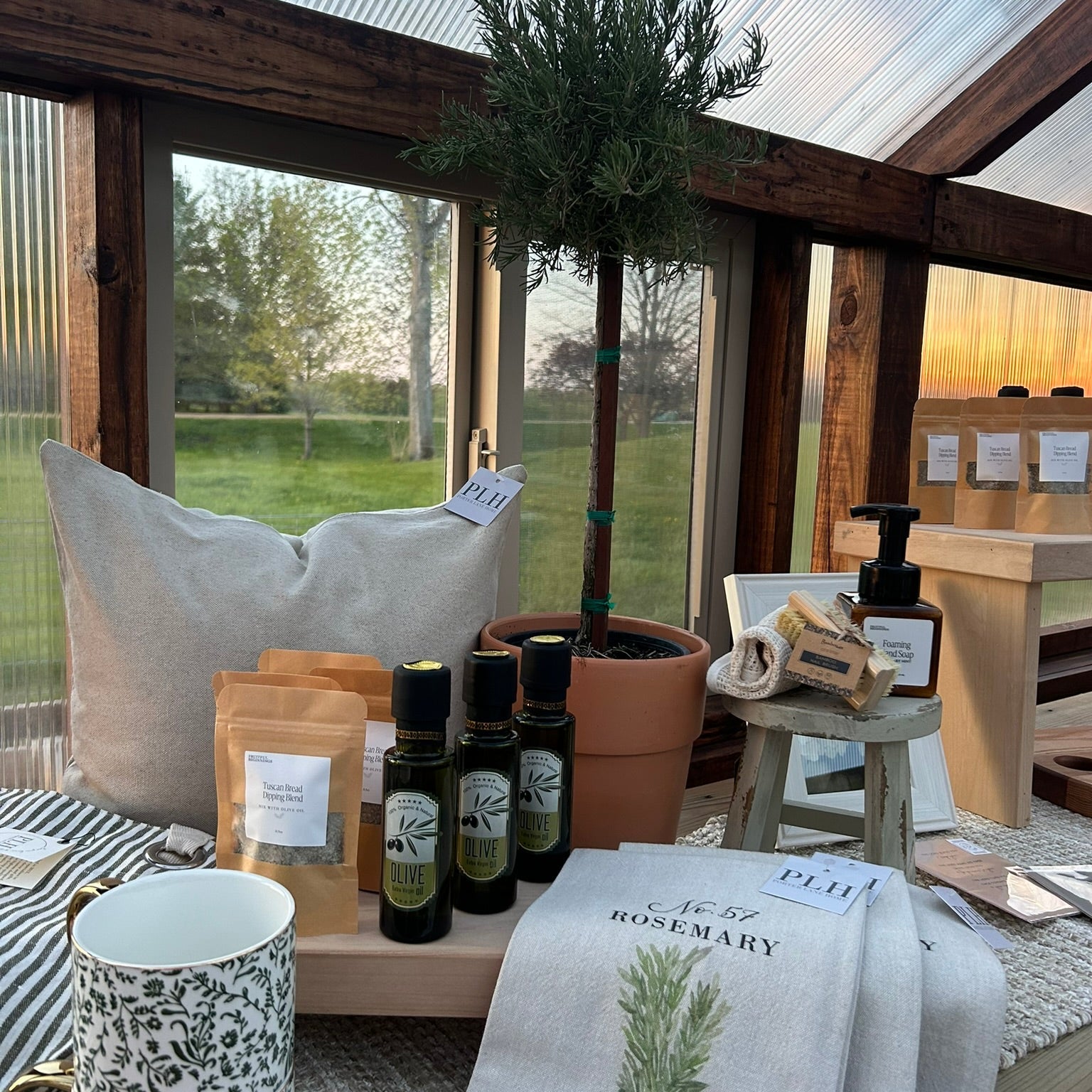 The Greenhouse Market Collection