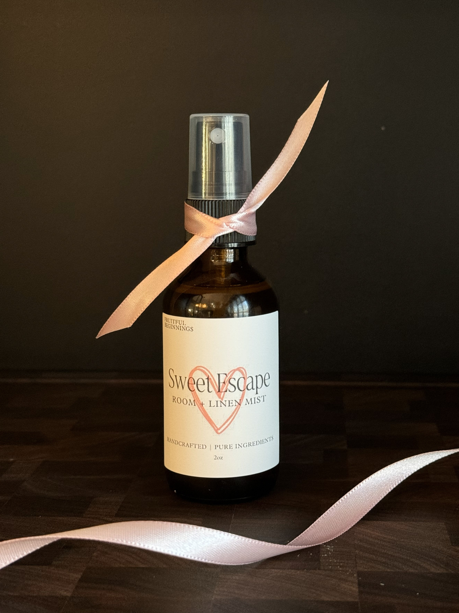 Sweet Escape Room + Linen Mist